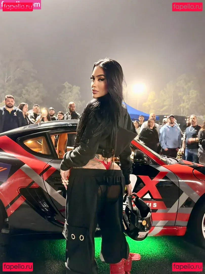 MC Mirella Onlyfans Photo Gallery 