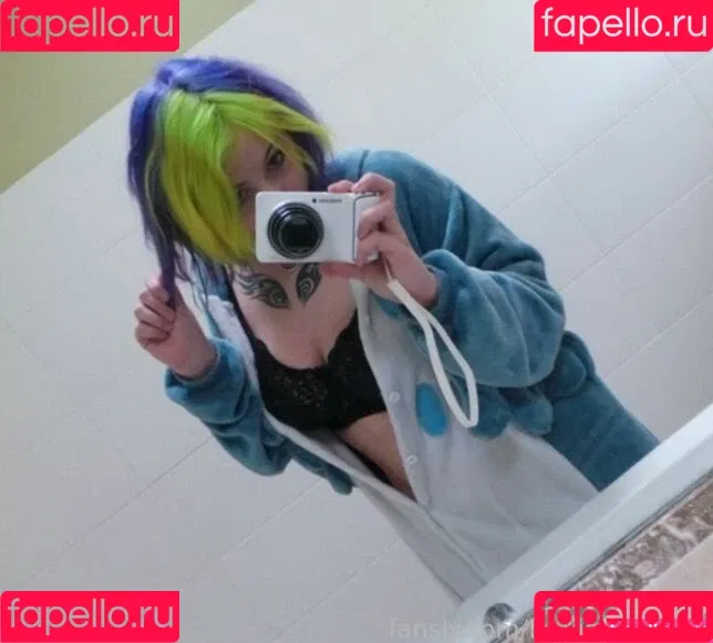 DeviousAdorei Onlyfans Photo Gallery 