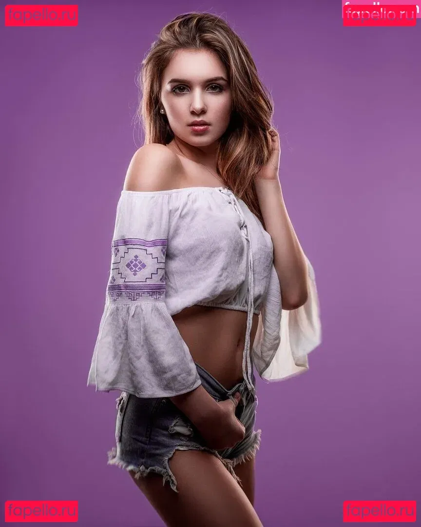 Jasmin Endres Onlyfans Photo Gallery 