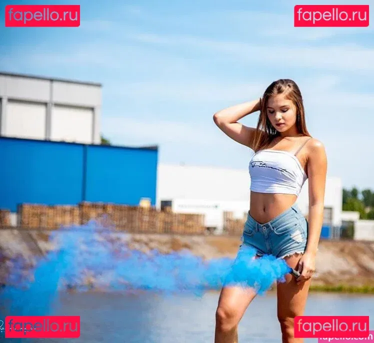 Jasmin Endres Onlyfans Photo Gallery 