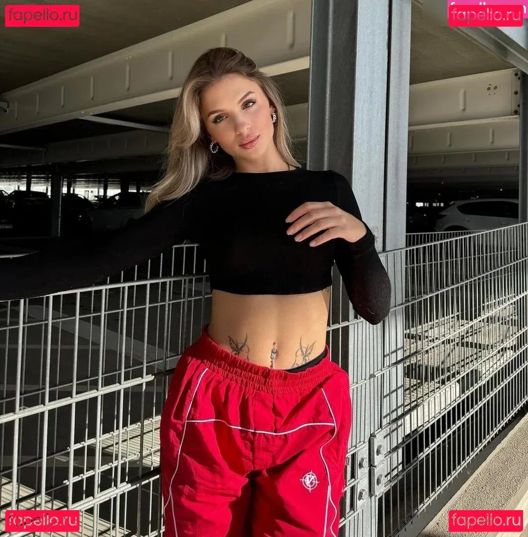 Jasmin Endres Onlyfans Photo Gallery 