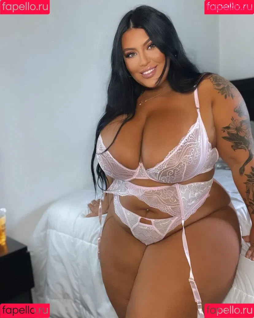 Ashley Bova Onlyfans Photo Gallery 
