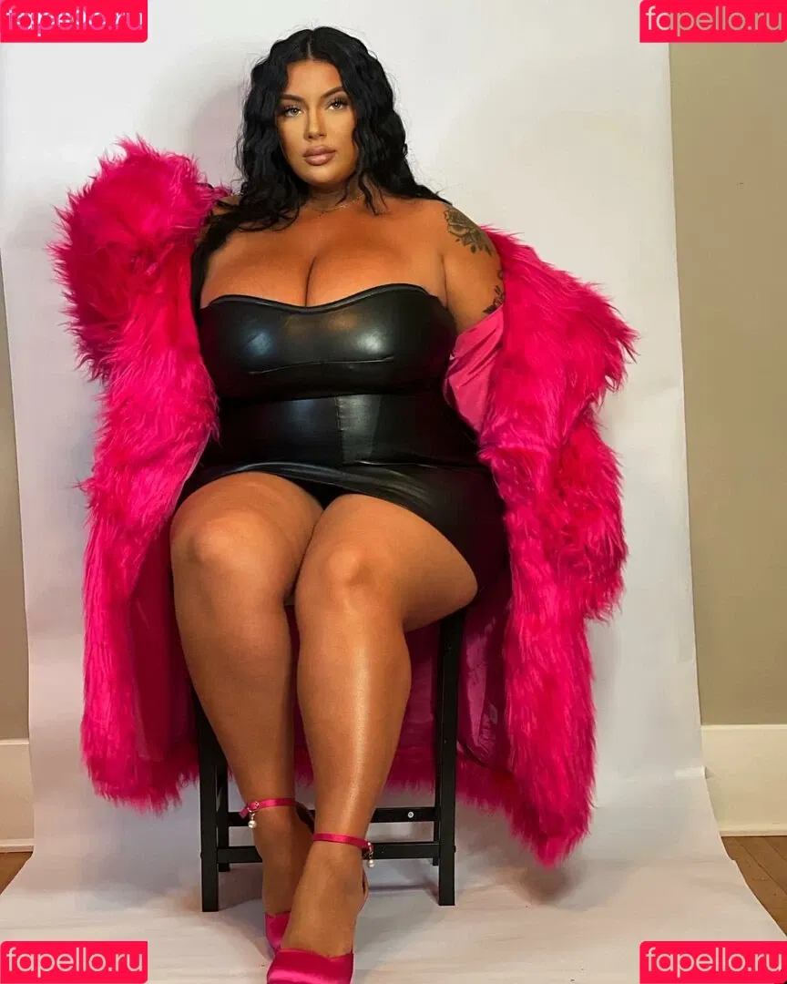 Ashley Bova Onlyfans Photo Gallery 