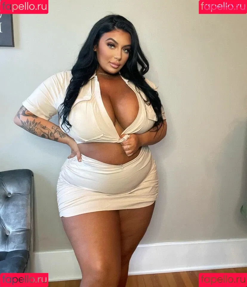 Ashley Bova Onlyfans Photo Gallery 