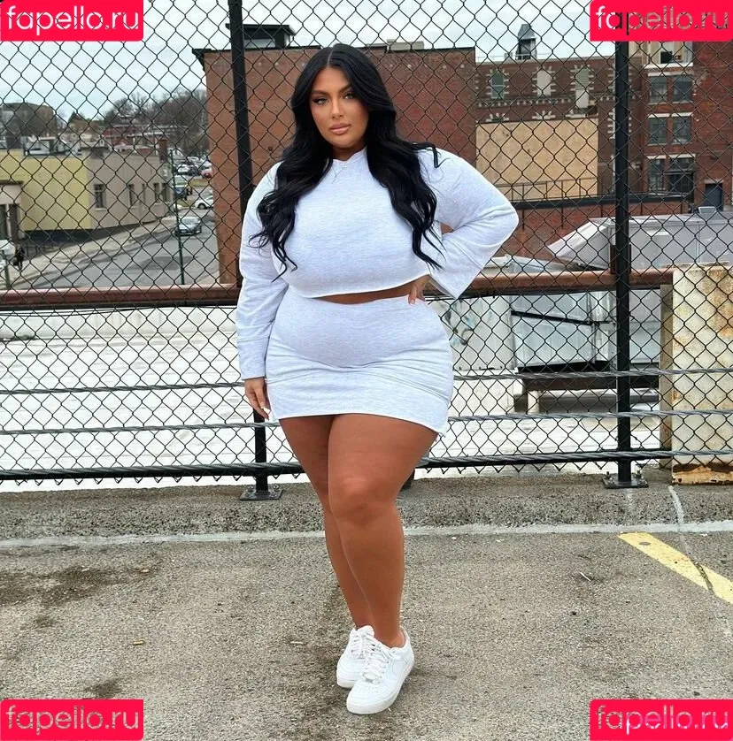 Ashley Bova Onlyfans Photo Gallery 