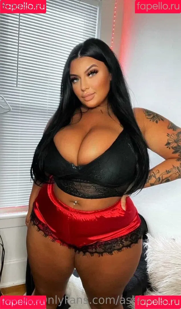 Ashley Bova Onlyfans Photo Gallery 