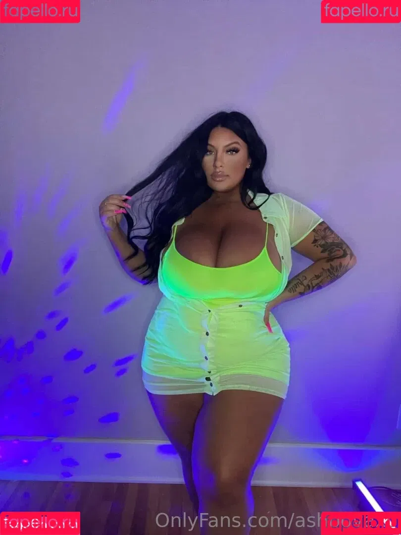 Ashley Bova Onlyfans Photo Gallery 