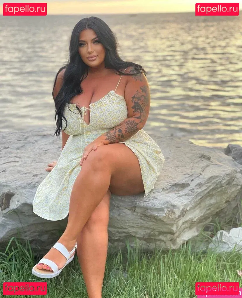 Ashley Bova Onlyfans Photo Gallery 