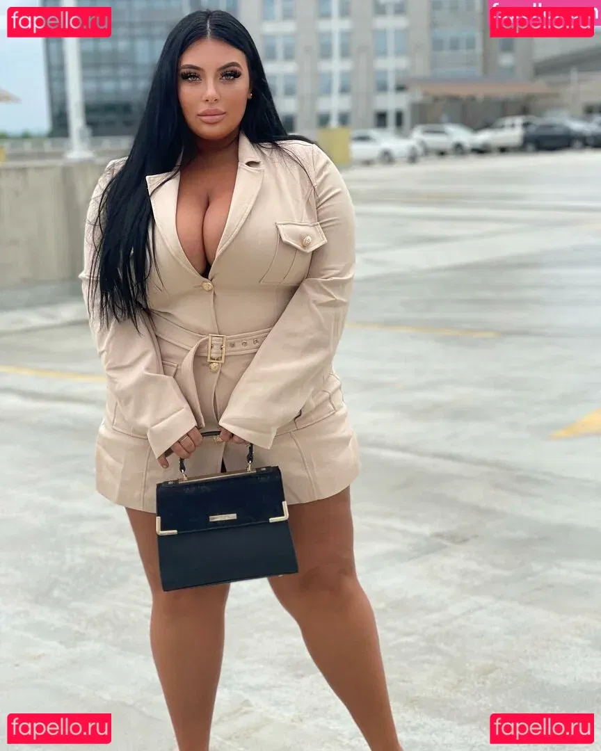 Ashley Bova Onlyfans Photo Gallery 