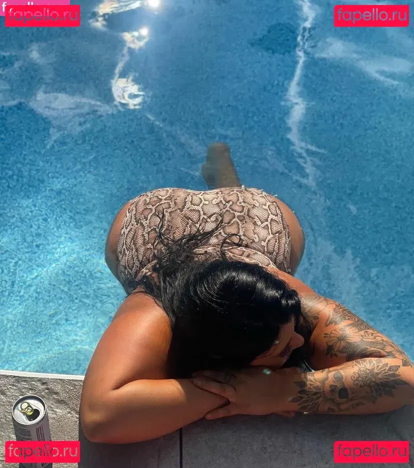 Ashley Bova Onlyfans Photo Gallery 