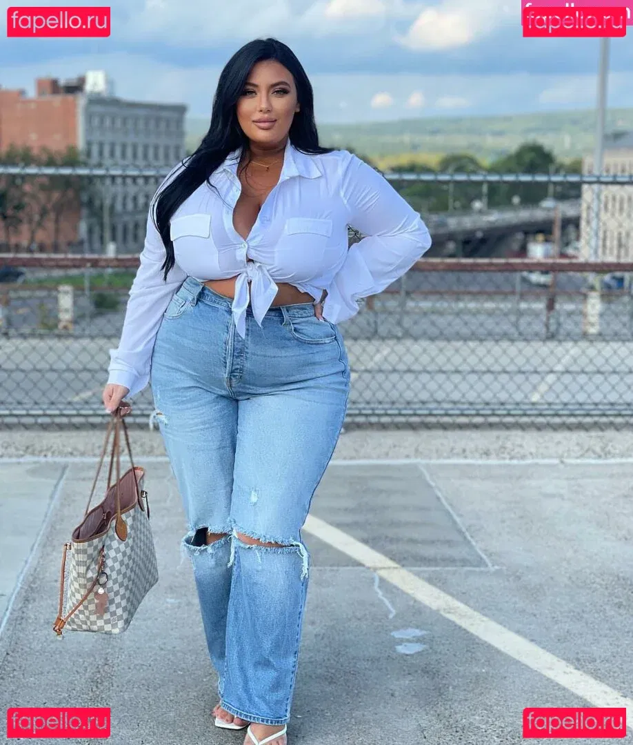 Ashley Bova Onlyfans Photo Gallery 