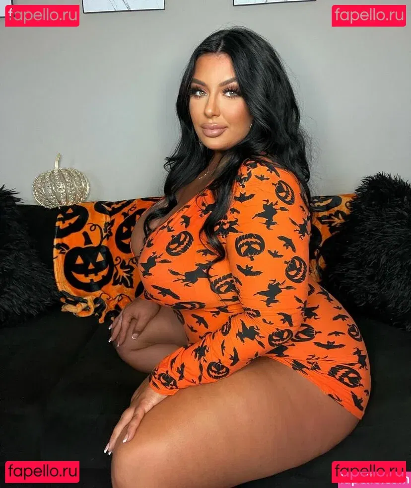 Ashley Bova Onlyfans Photo Gallery 