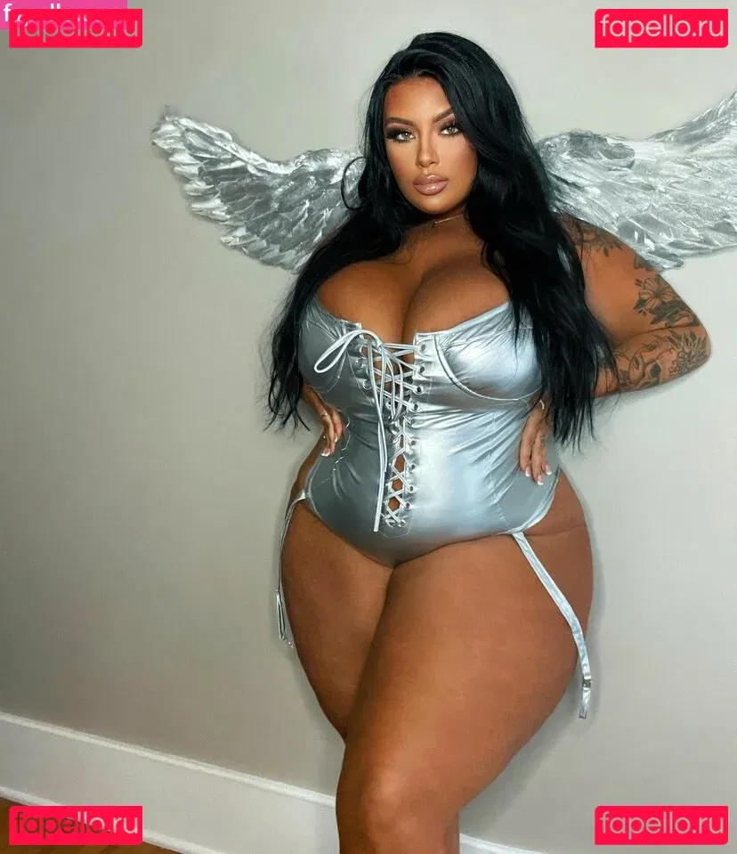 Ashley Bova Onlyfans Photo Gallery 