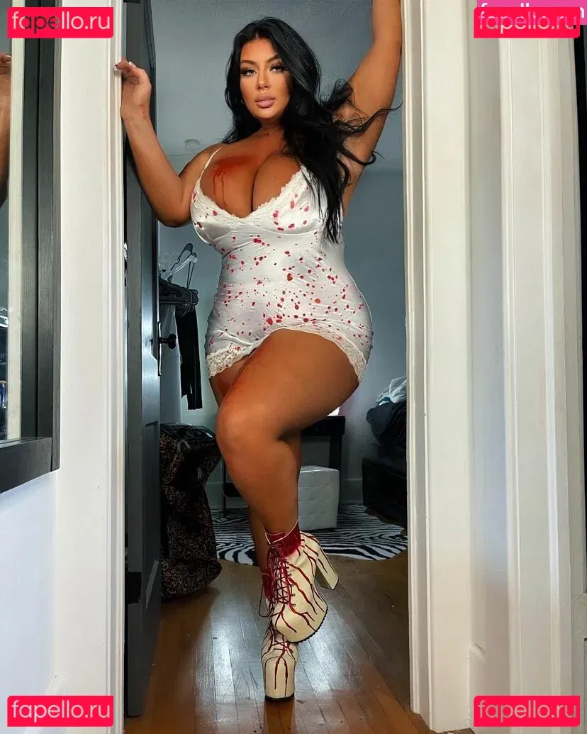 Ashley Bova Onlyfans Photo Gallery 