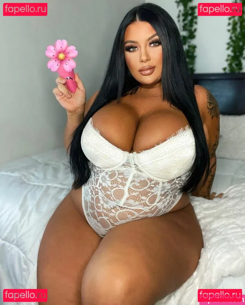 Ashley Bova Onlyfans Photo Gallery 