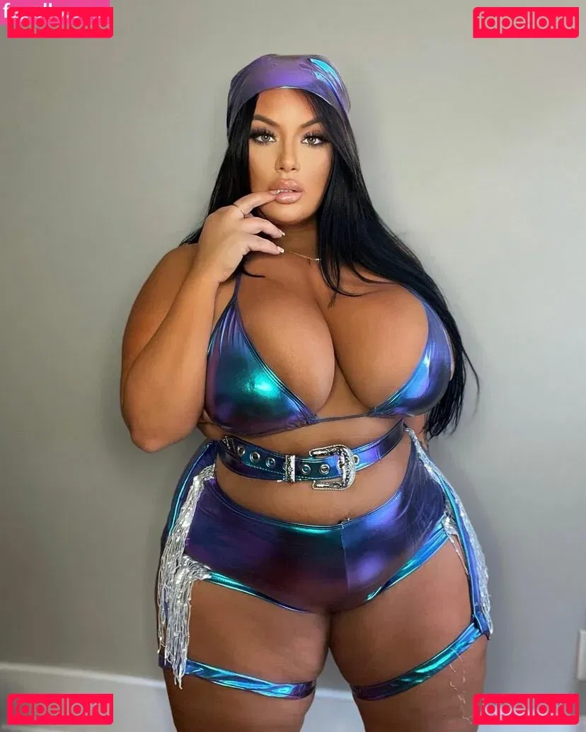 Ashley Bova Onlyfans Photo Gallery 