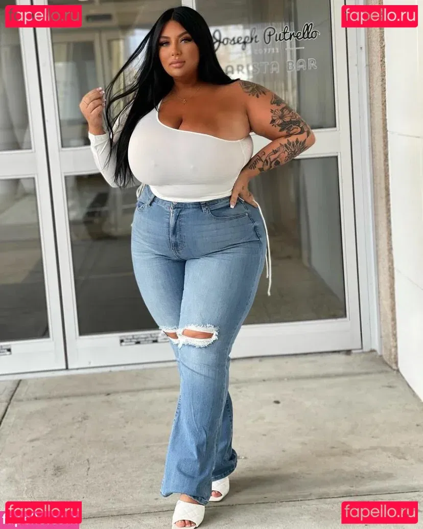 Ashley Bova Onlyfans Photo Gallery 