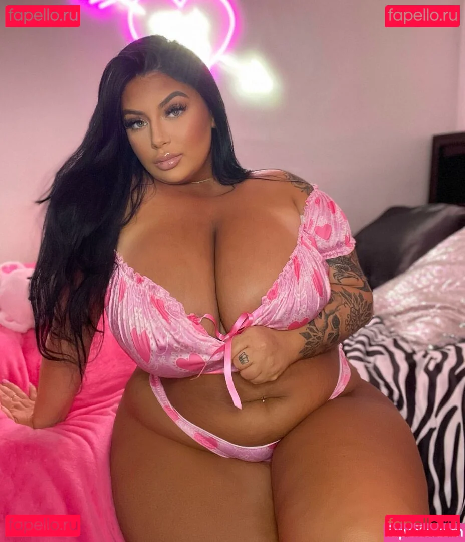 Ashley Bova Onlyfans Photo Gallery 