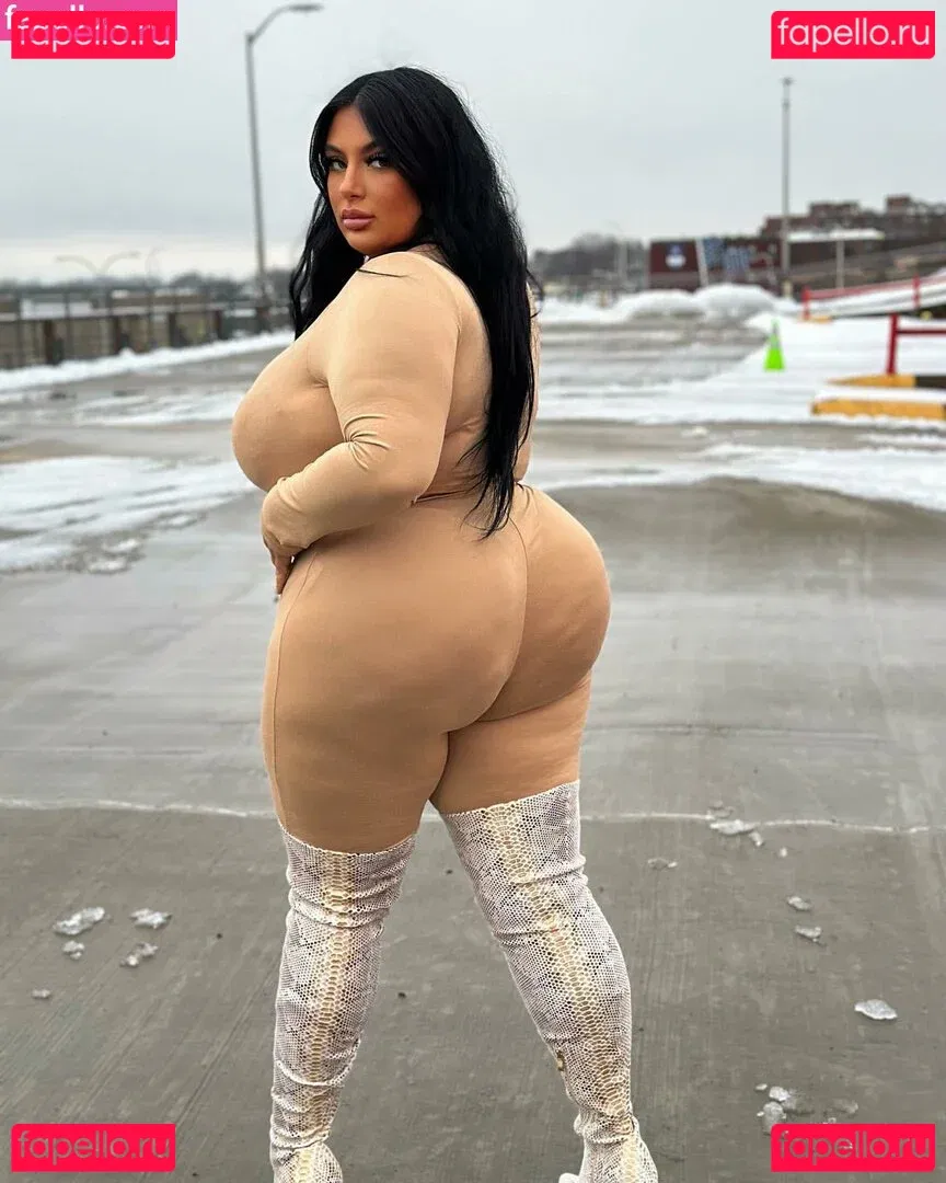 Ashley Bova Onlyfans Photo Gallery 