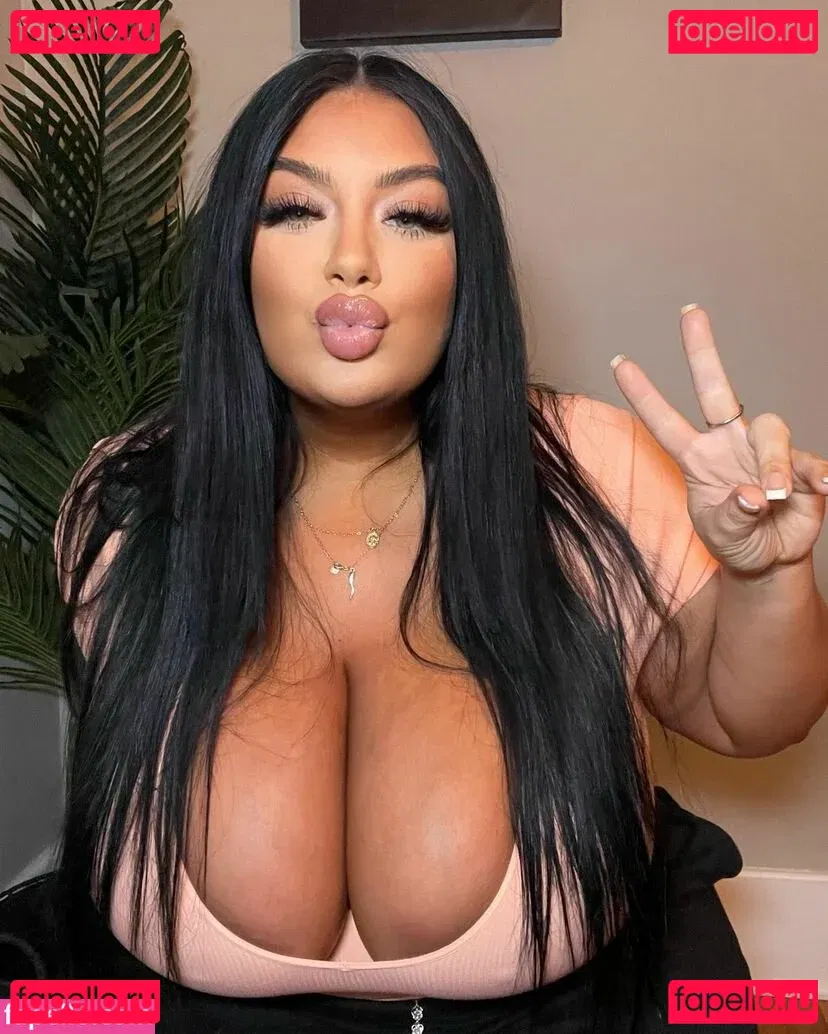 Ashley Bova Onlyfans Photo Gallery 