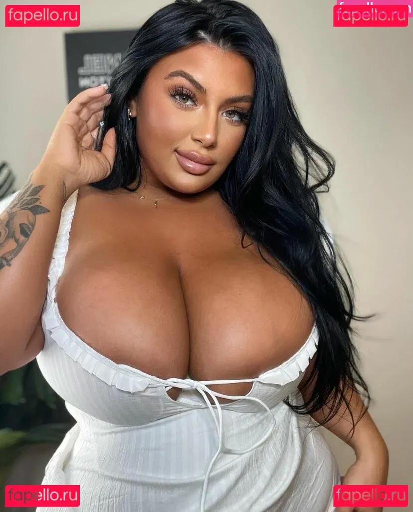 Ashley Bova Onlyfans Photo Gallery 