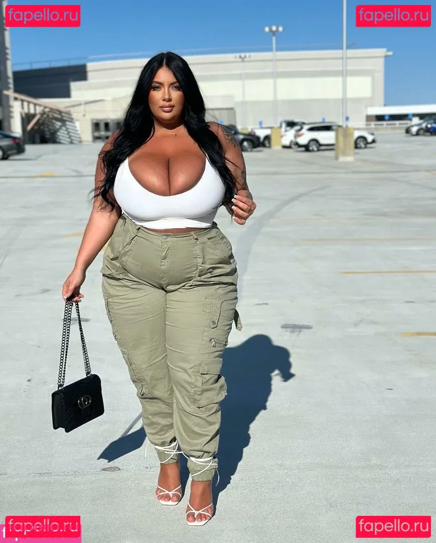 Ashley Bova Onlyfans Photo Gallery 