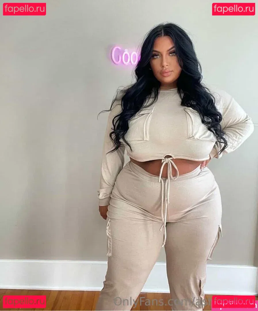 Ashley Bova Onlyfans Photo Gallery 