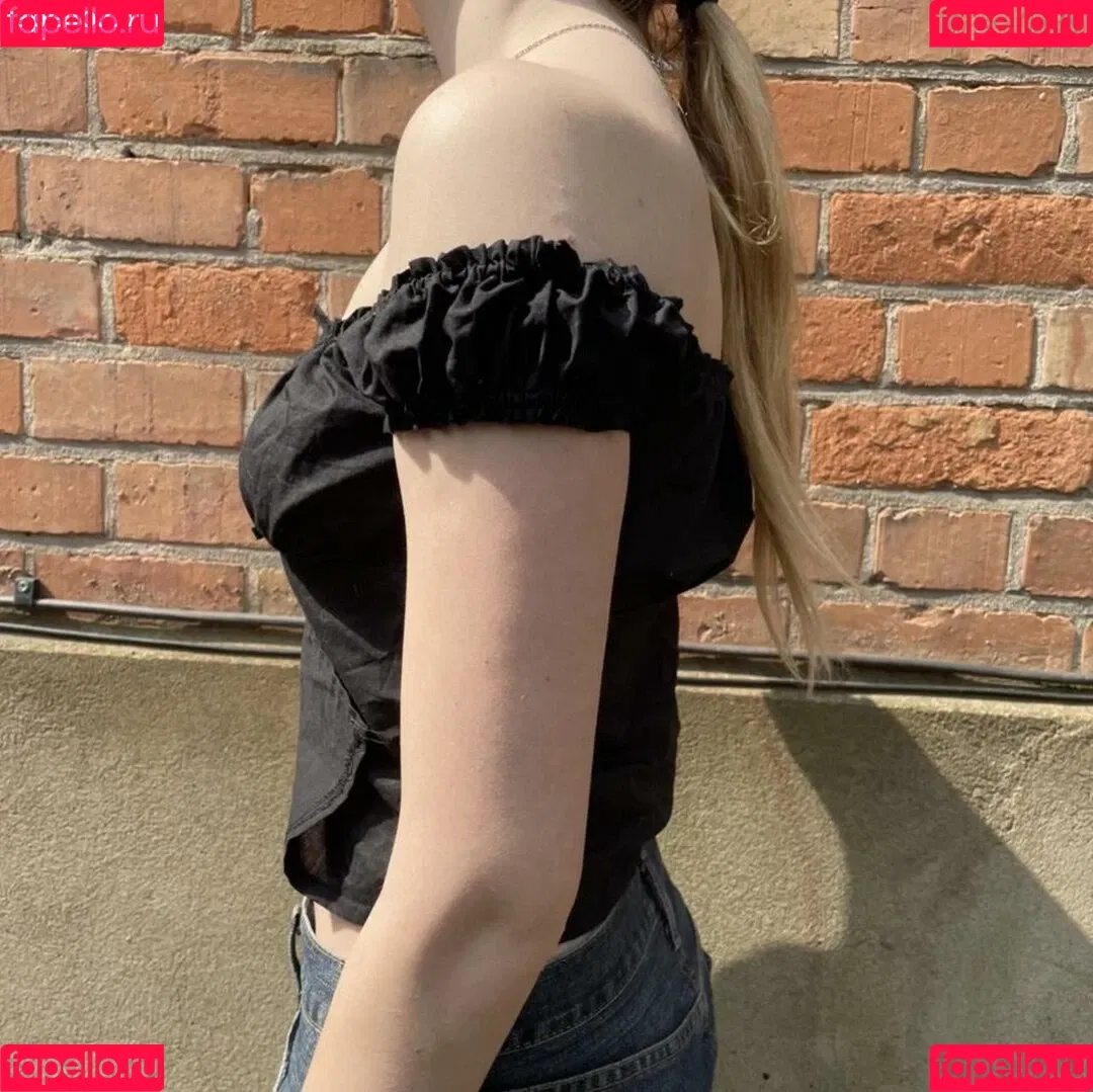 Anastasia Malugin Onlyfans Photo Gallery 