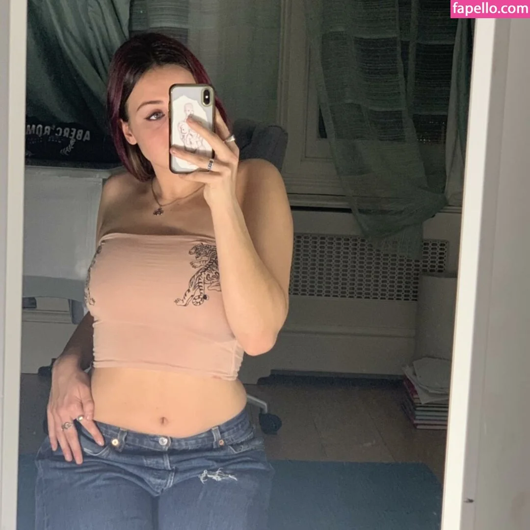 Anastasia Malugin Onlyfans Photo Gallery 