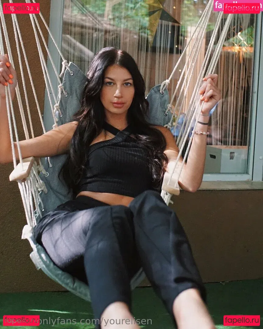 yourelisen Onlyfans Photo Gallery 