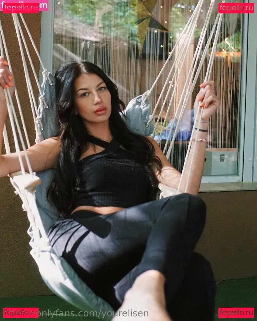 yourelisen Onlyfans Photo Gallery 