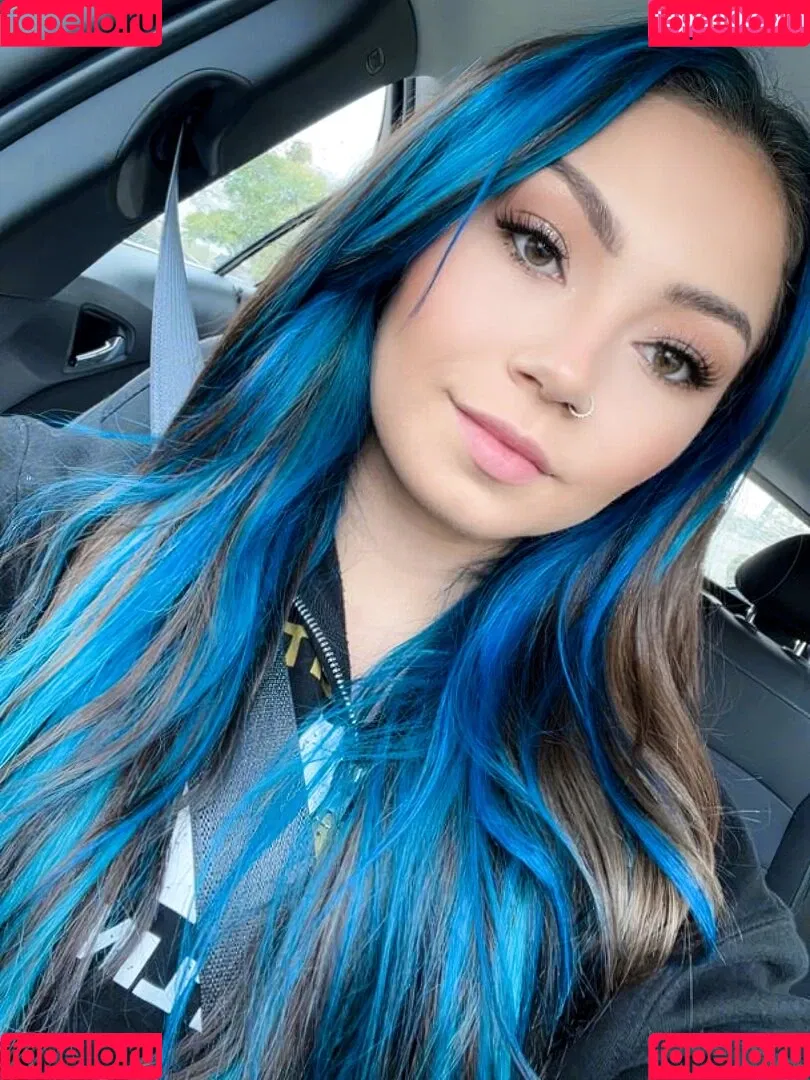 Skye Blue Onlyfans Photo Gallery 