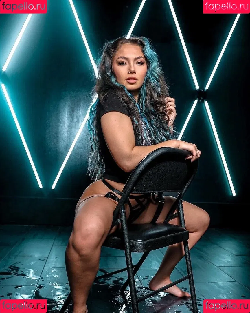 Skye Blue Onlyfans Photo Gallery 