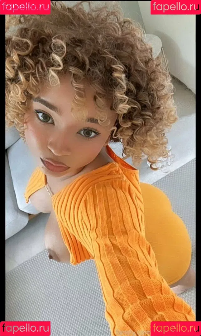 Kiara Peach Onlyfans Photo Gallery 