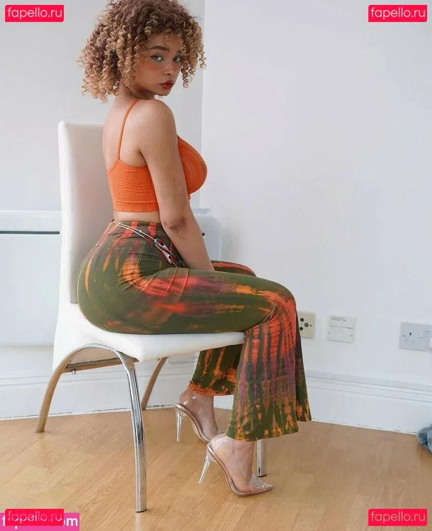 Kiara Peach Onlyfans Photo Gallery 