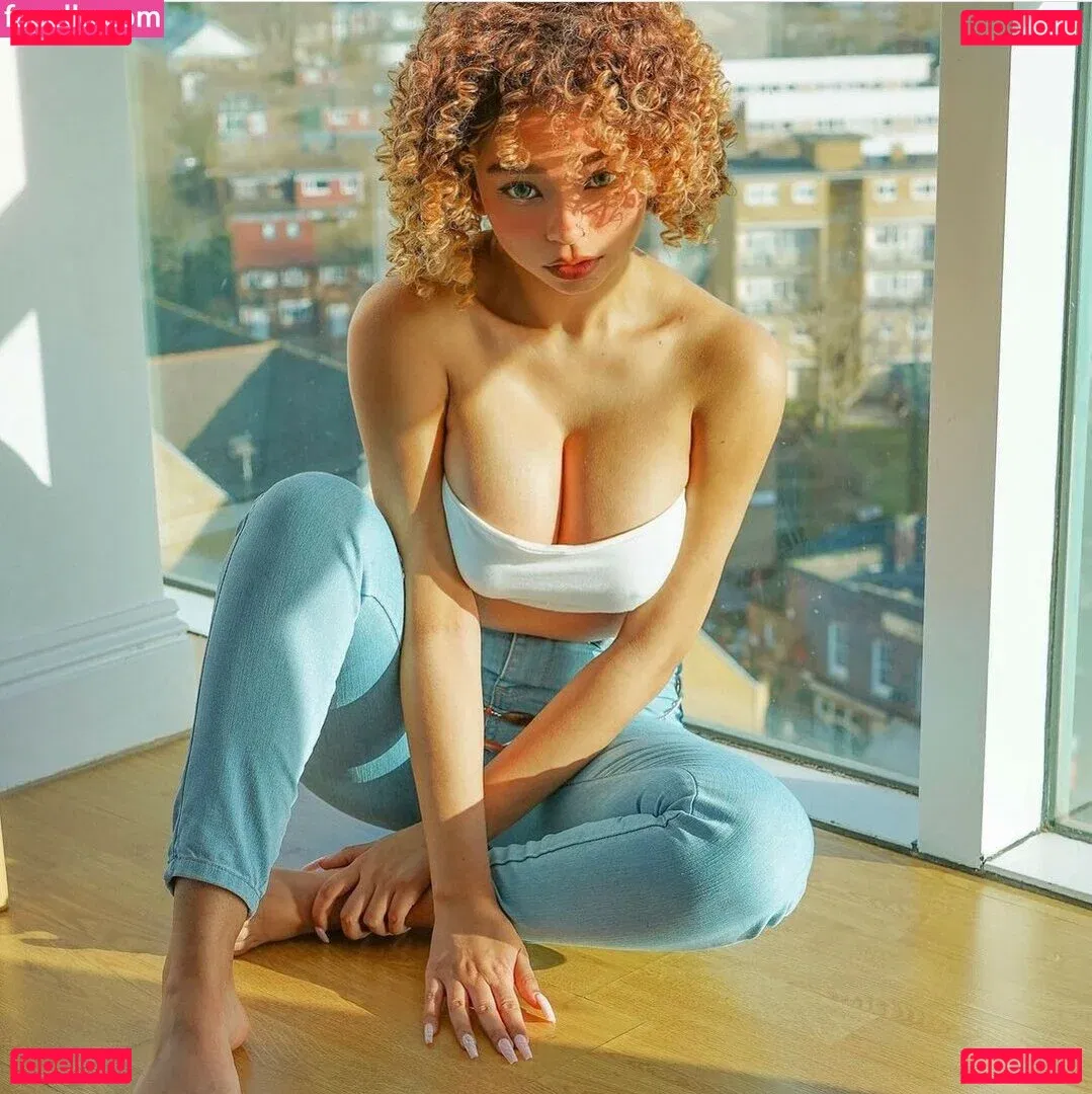 Kiara Peach Onlyfans Photo Gallery 