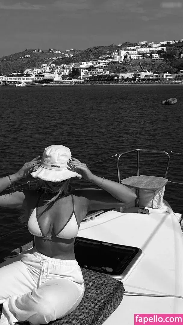 Melaniethrr Onlyfans Photo Gallery 