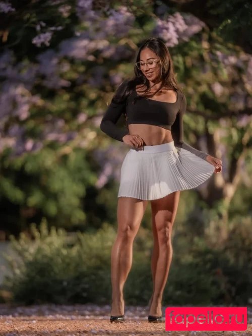 Sarah Follmann Onlyfans Photo Gallery 