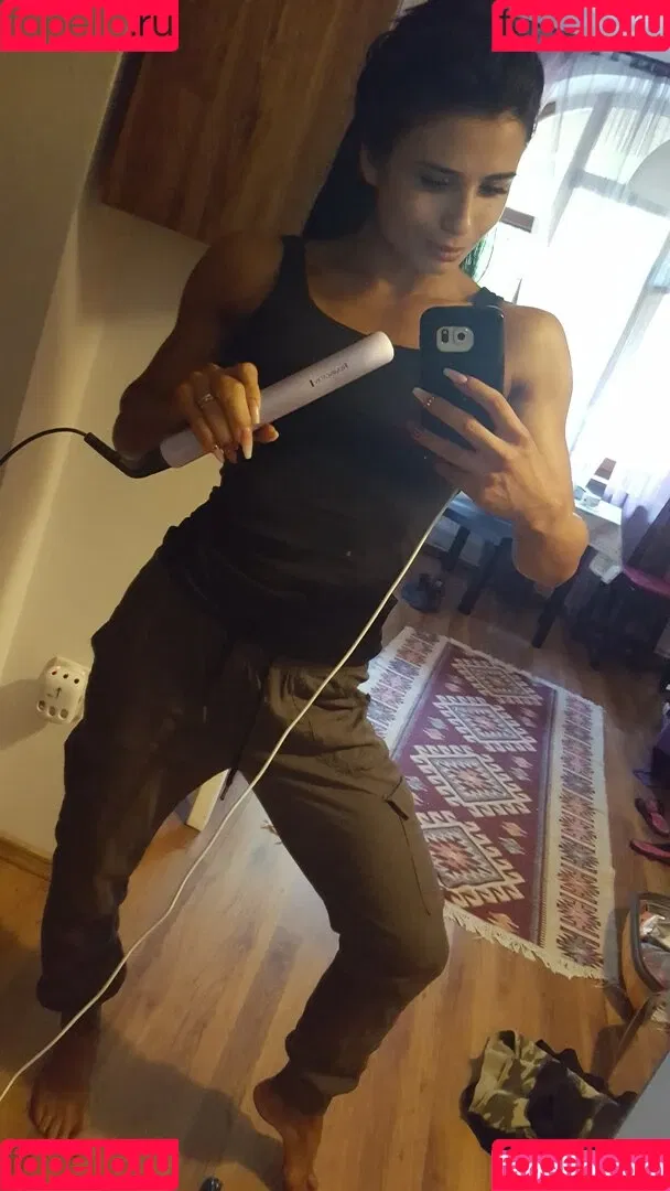 miracuckold Onlyfans Photo Gallery 