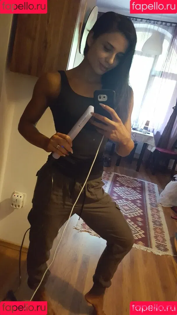 miracuckold Onlyfans Photo Gallery 