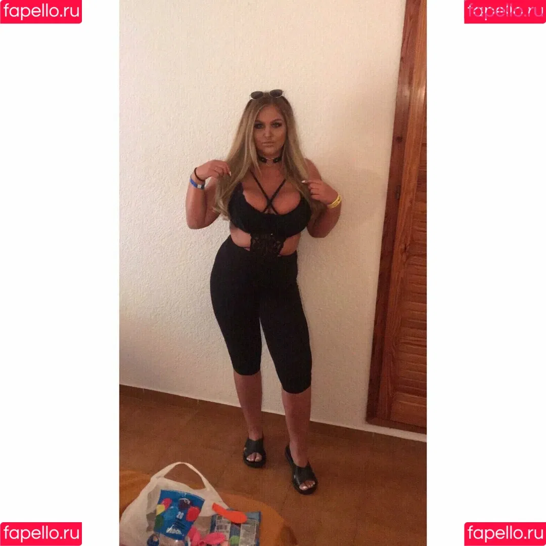 Britteny Tolley Onlyfans Photo Gallery 