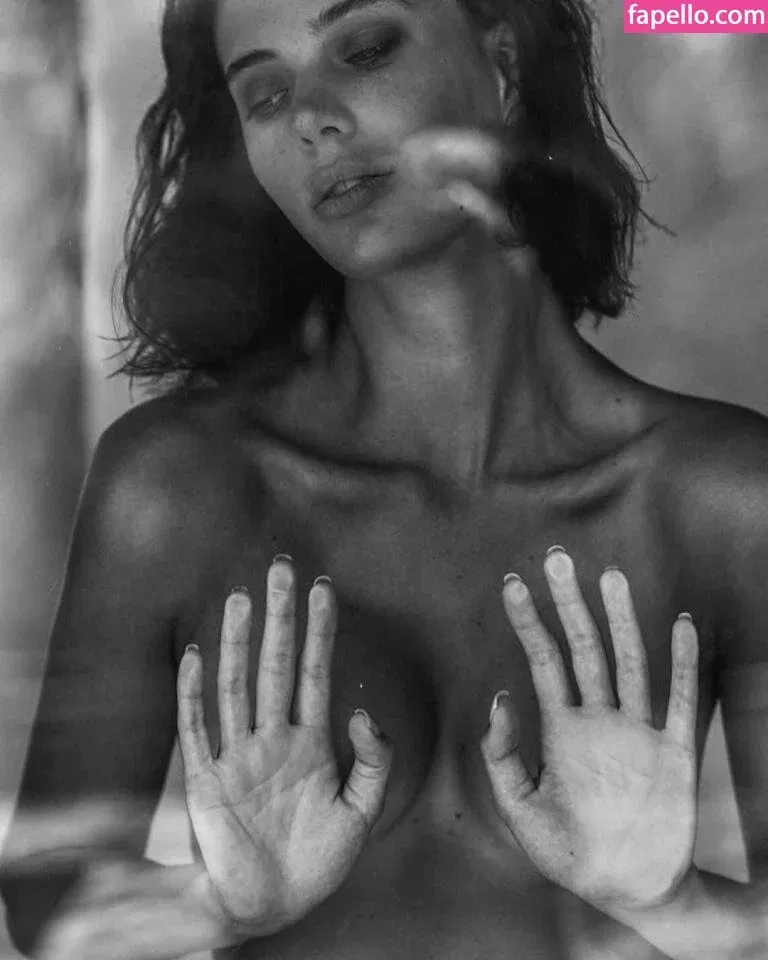 Andrea Scheepers Onlyfans Photo Gallery 