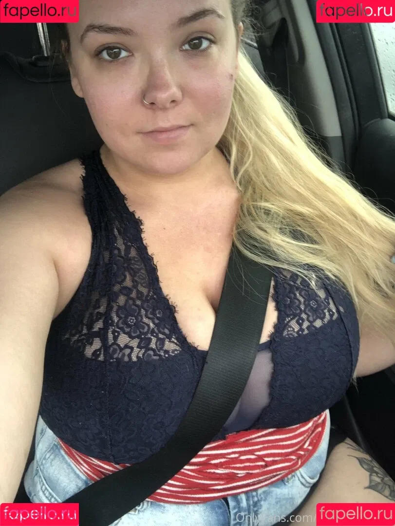 chloenyxxxvip Onlyfans Photo Gallery 