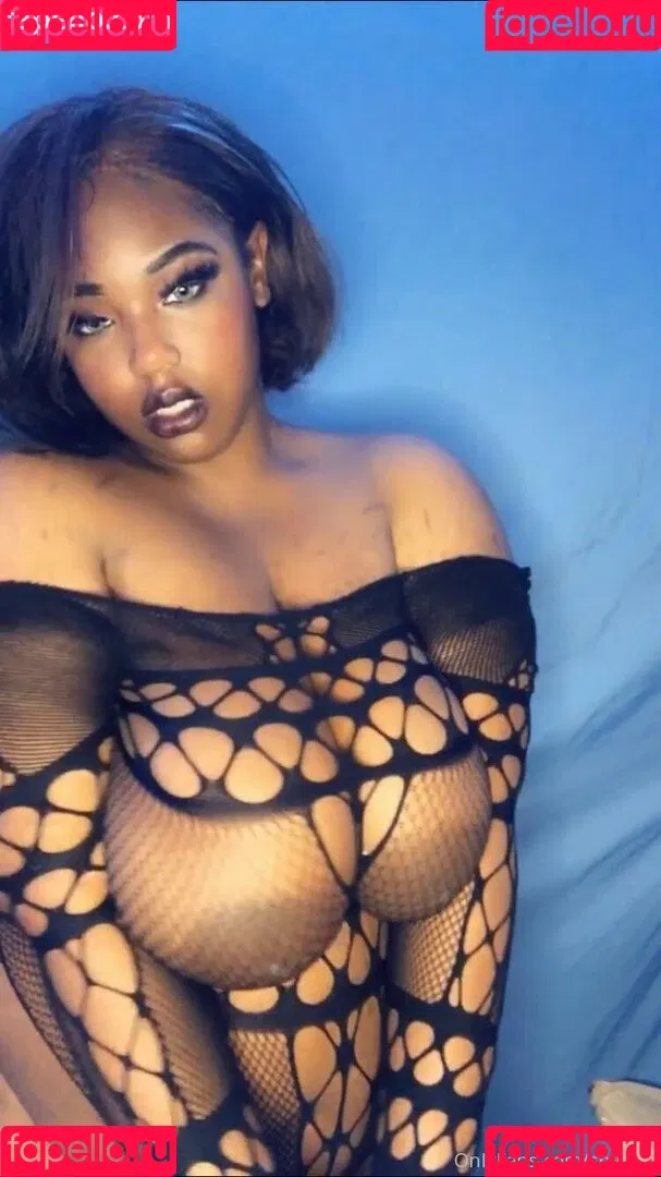 shyzsin Onlyfans Photo Gallery 