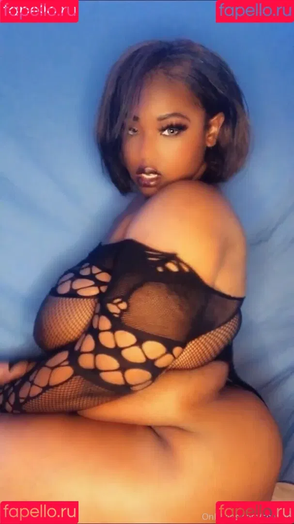 shyzsin Onlyfans Photo Gallery 