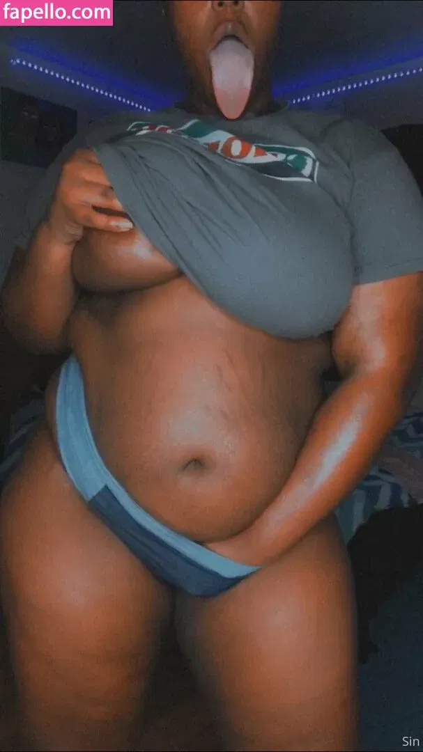 shyzsin Onlyfans Photo Gallery 