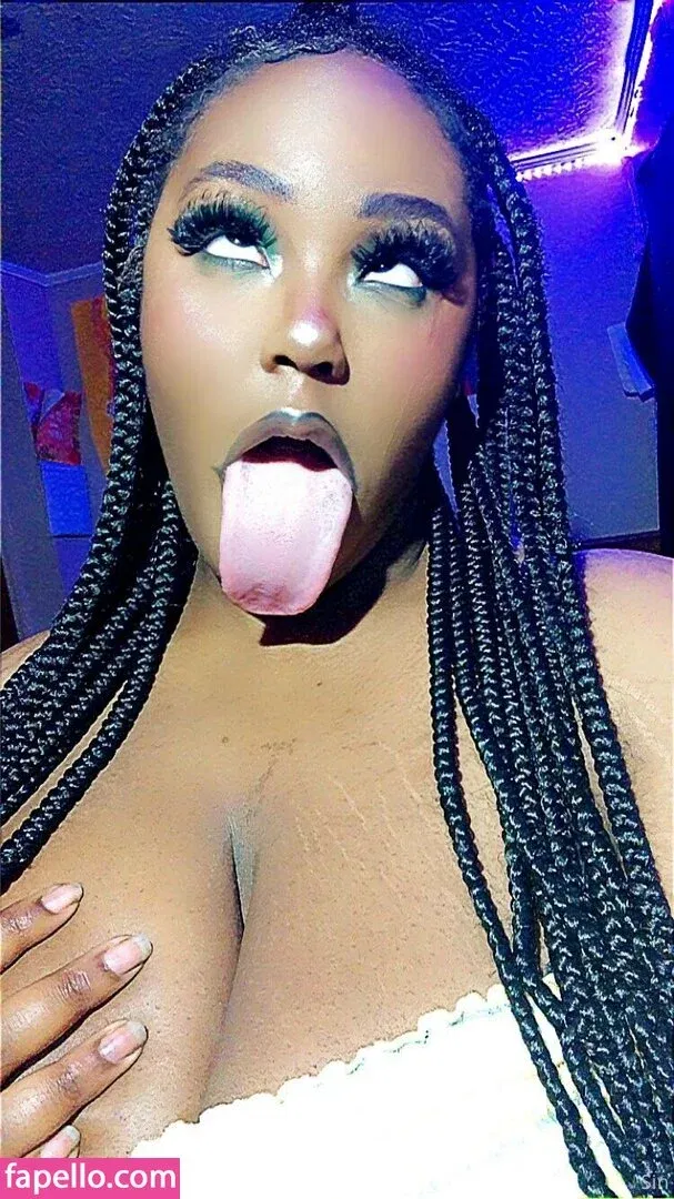 shyzsin Onlyfans Photo Gallery 