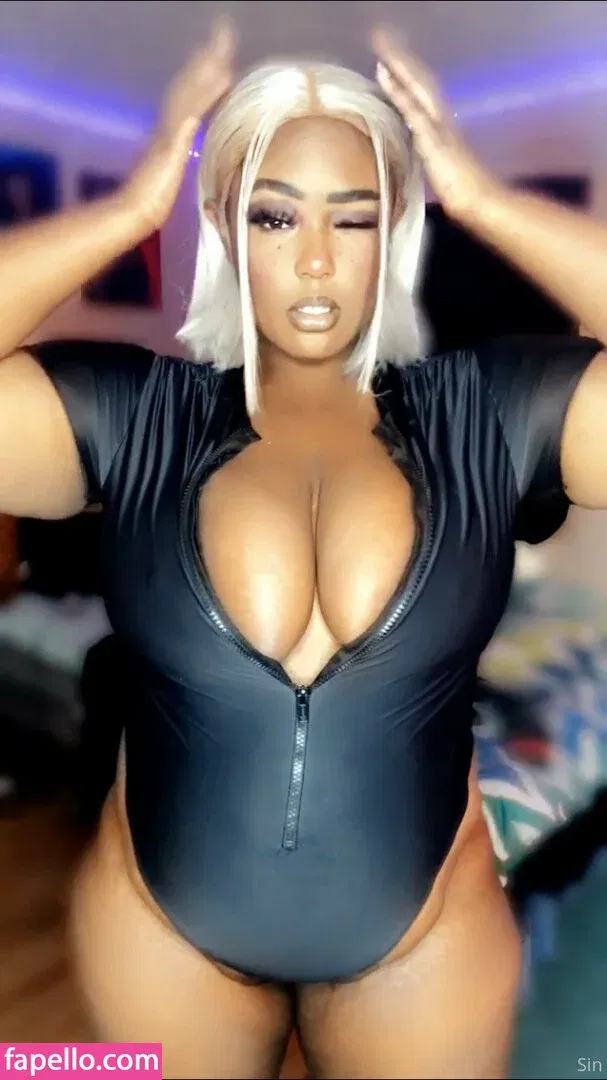 shyzsin Onlyfans Photo Gallery 