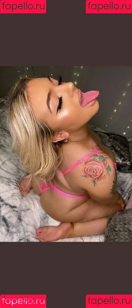Irishblondiee Onlyfans Photo Gallery 