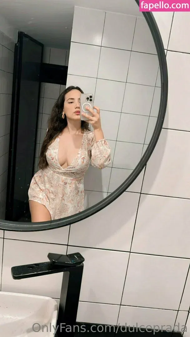 dulceprada Onlyfans Photo Gallery 